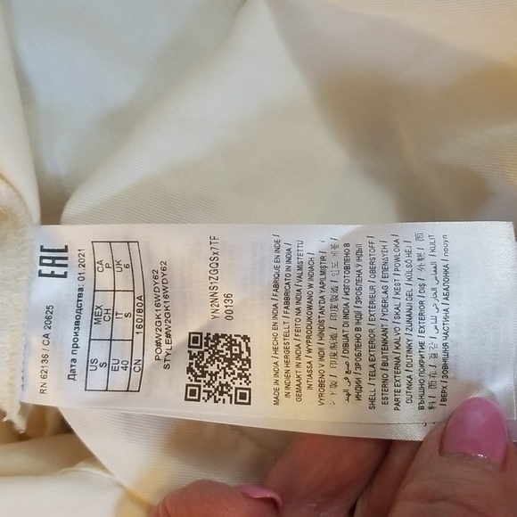 🥳 HOST PICK 🥳 NWT Guess Button Down Cream-Colored Shirt Dress - Picture 6 of 7